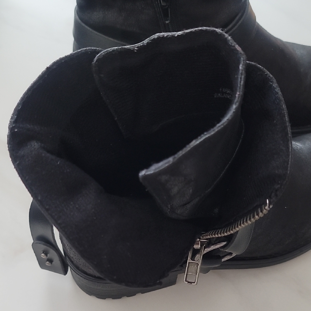 BULLBOXER 9 Black Casual Grunge Indie Y2K EUC Moto Combat Chunky Heel Ankle Boot - Picture 8 of 15